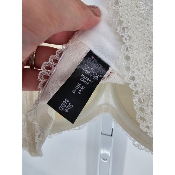 Vtg Pure Beauty by Rene Rofe Womens Sz 36DD Cream Lace Sexy Bra - Picture 4 of 4